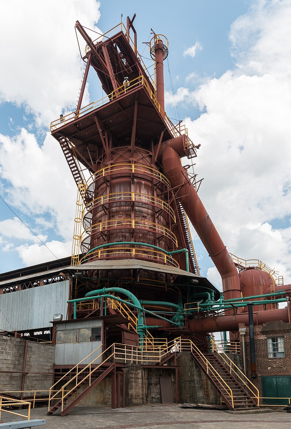 Alto-forno da Sloss Furnaces visto do oeste