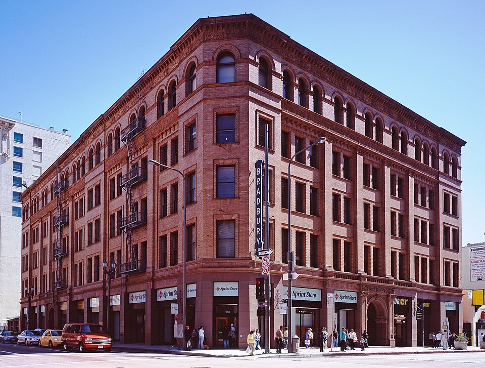 Exterior del Bradbury Building en Broadway y Third Street, fotografiado hacia 2005